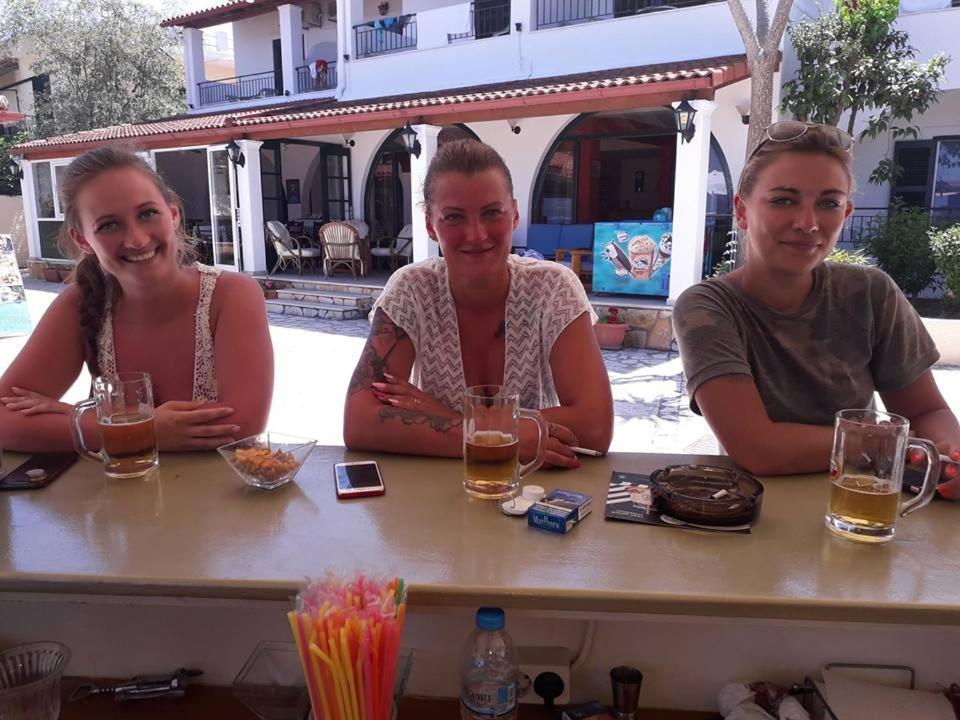 Akti Panela Beach Hotel Kavos Ngoại thất bức ảnh